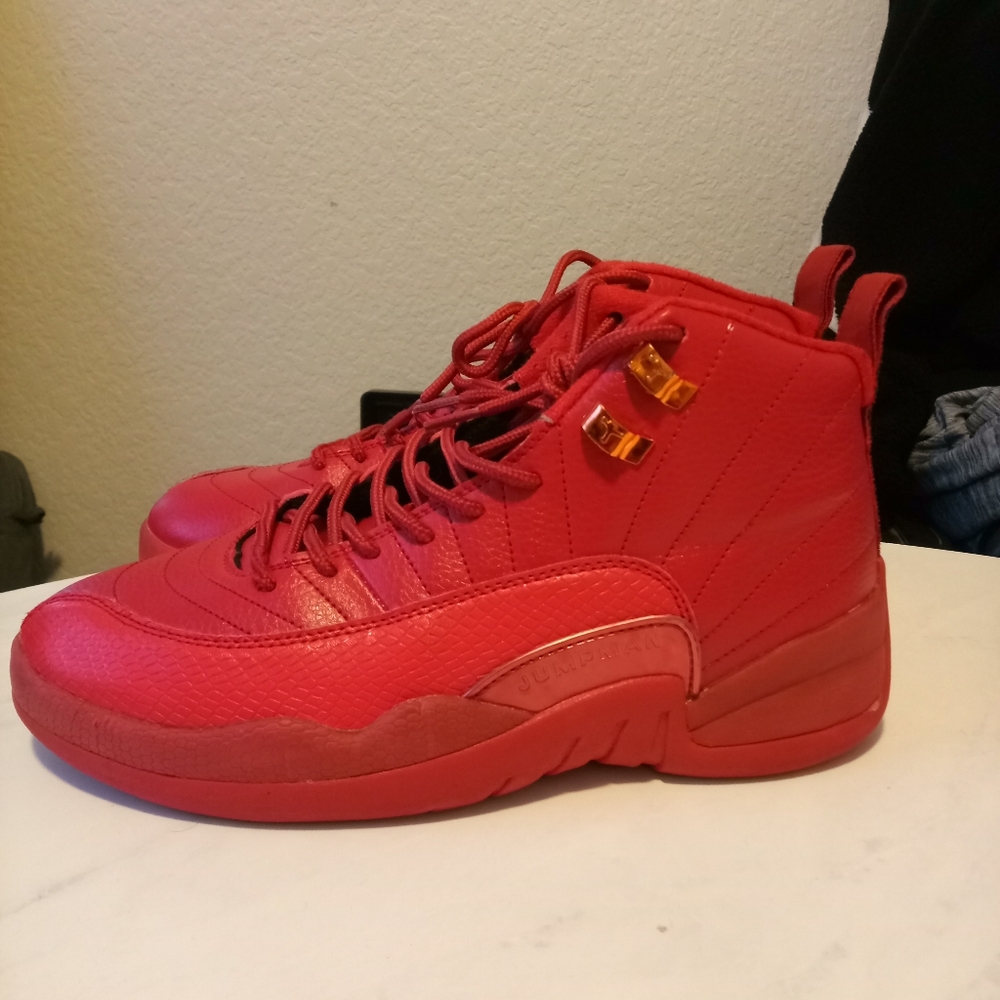 Jordan 12 Gym Red Size 8